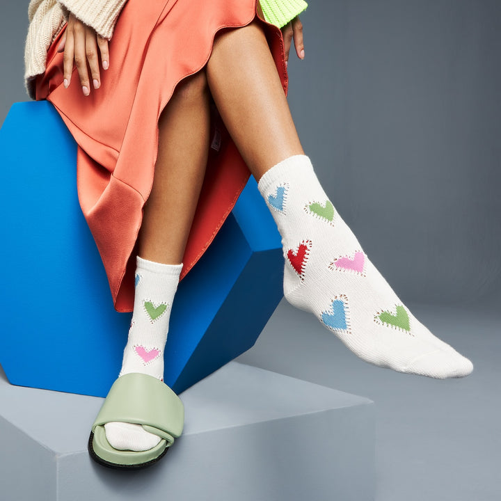 Crochet Heart Cotton Crew Socks - White (WOMEN)