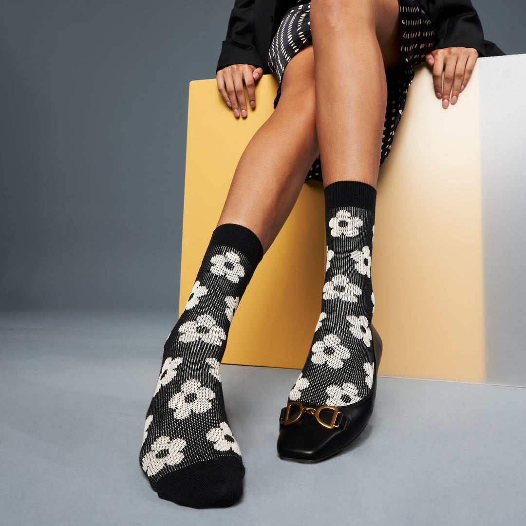 Daisy Cotton Crew Socks (WOMEN)