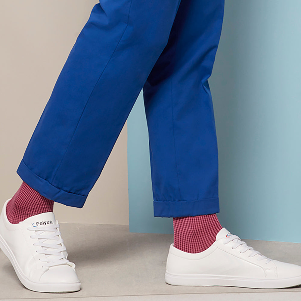 Houndstooth Silky Cotton  Short Crew Socks - Red (MEN)