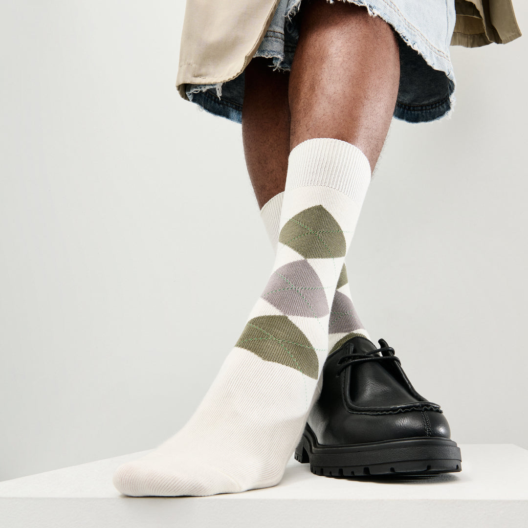 Argyle Cotton Crew Socks - Ivory (MEN)