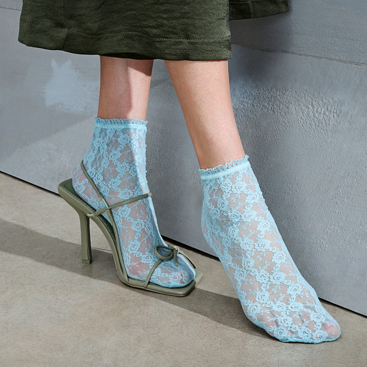 Floral Lace Short Crew Socks - LightBlue
