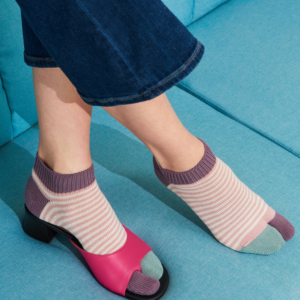 Striped Cotton Tabi Sneaker Socks (WOMEN)