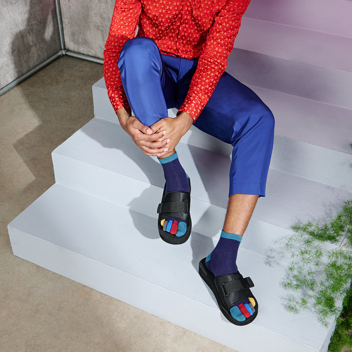 Colorful Toes Cotton Short Crew Socks - Navy (MEN)