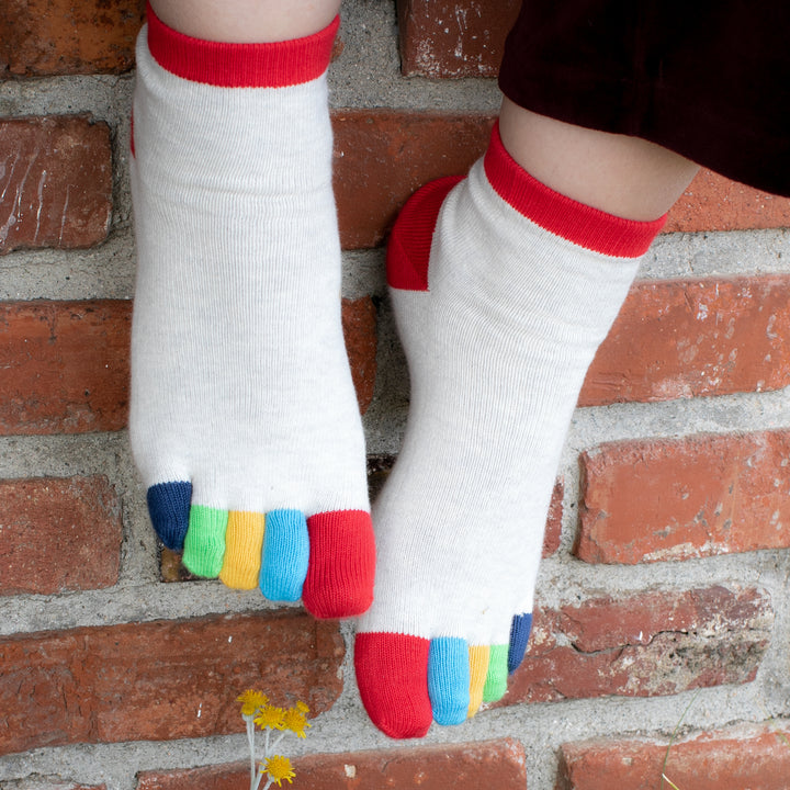 Colorful Toes Cotton Short Crew Socks - Ivory (MEN)