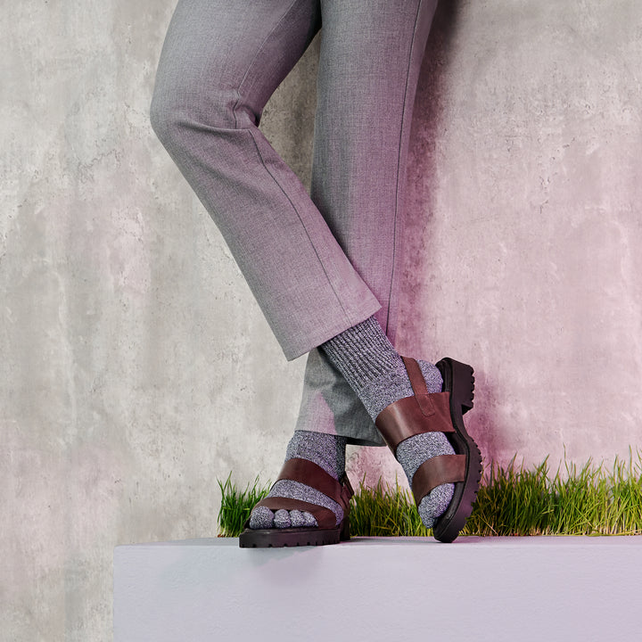 Loose-Fit Cotton Toe Crew Socks - Grey (MEN)