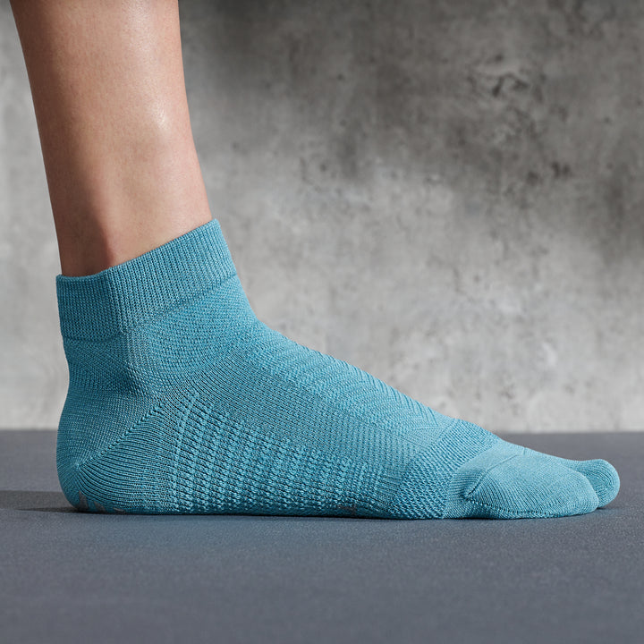 Signature Run Tabi Socks - LightGreen (WOMEN)