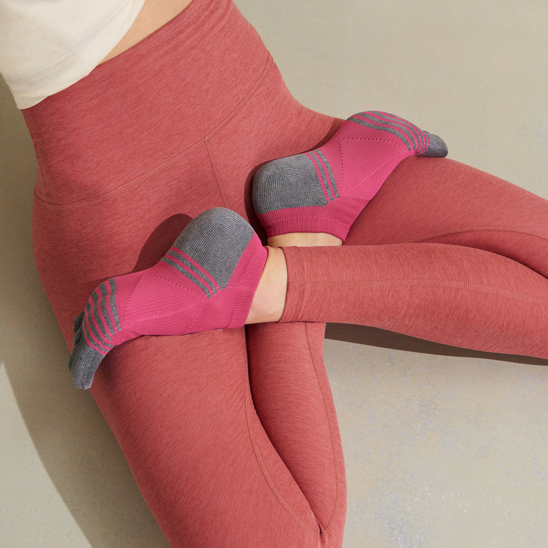 Super Fit Grip Run Toe Socks - HotPink (WOMEN)