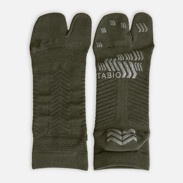 Signature Run Tabi Socks - Olive (MEN)