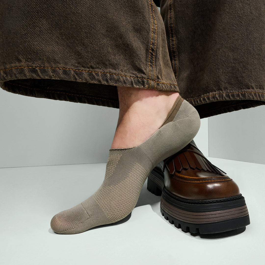 Perfect Fit Dry Mesh No-Show Socks with COOLMAX®︎ fiber - Greige (MEN)