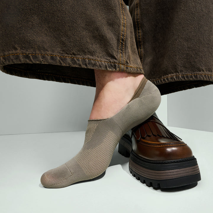 Perfect Fit Dry Mesh No-Show Socks with COOLMAX®︎ fiber - Greige (MEN)