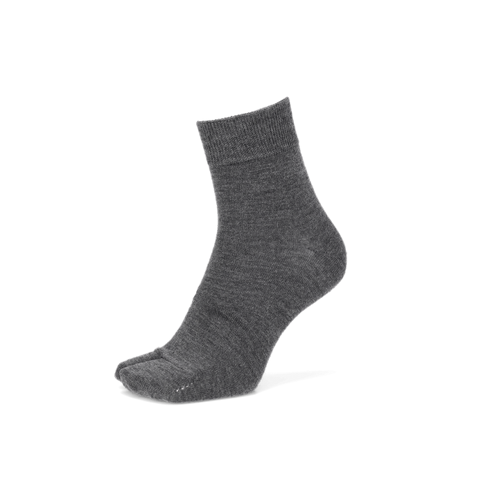 Heathered Merino Tabi Quarter Socks