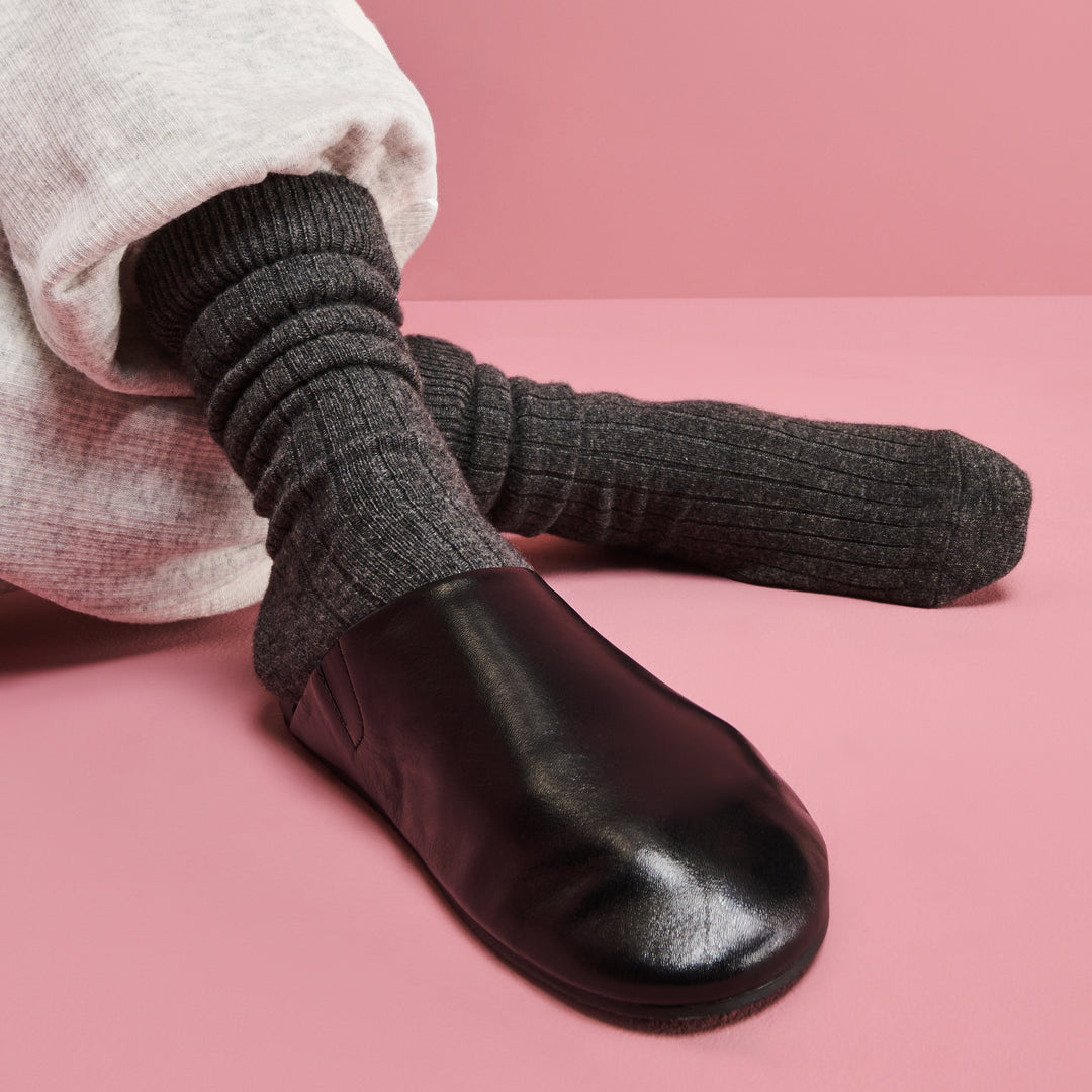 Premium Finest Cashmere Crew Socks - DimGrey (UNISEX)