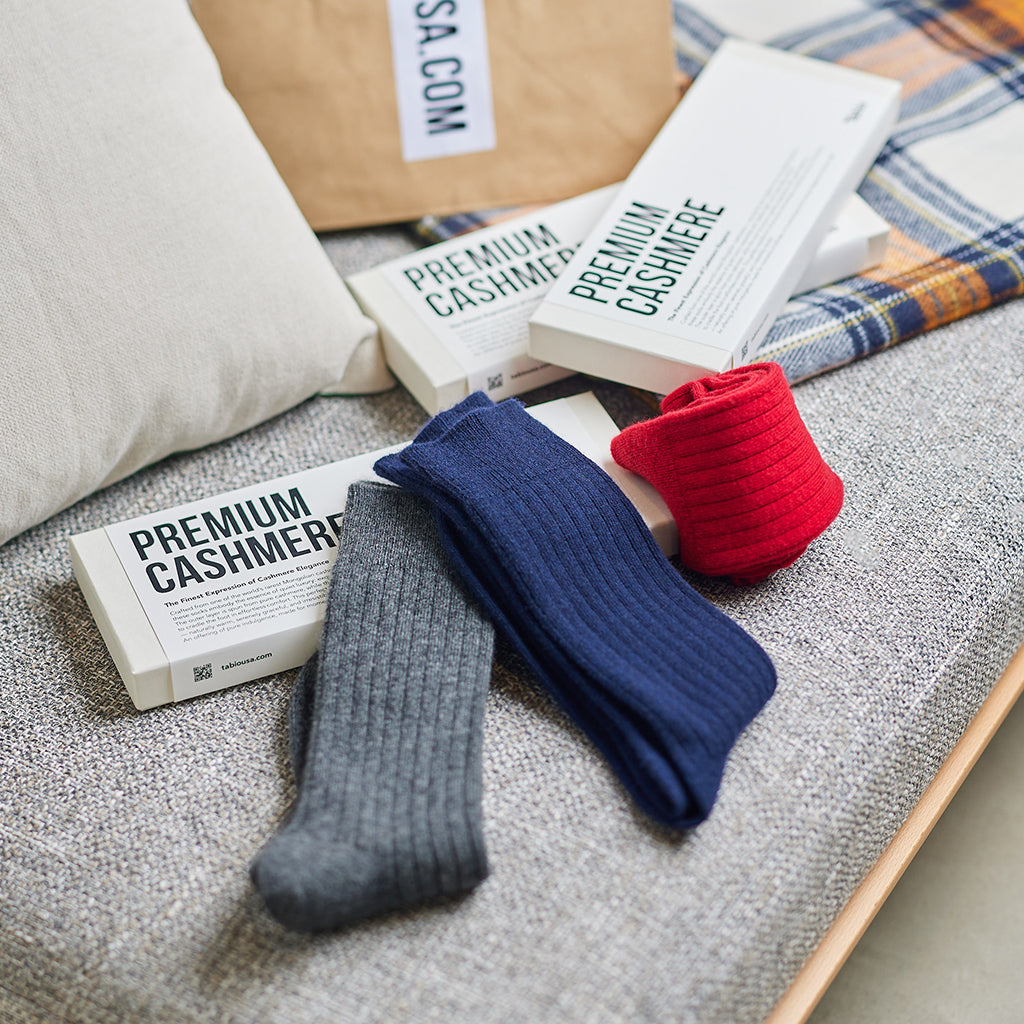 Premium Finest Cashmere Crew Socks (UNISEX)