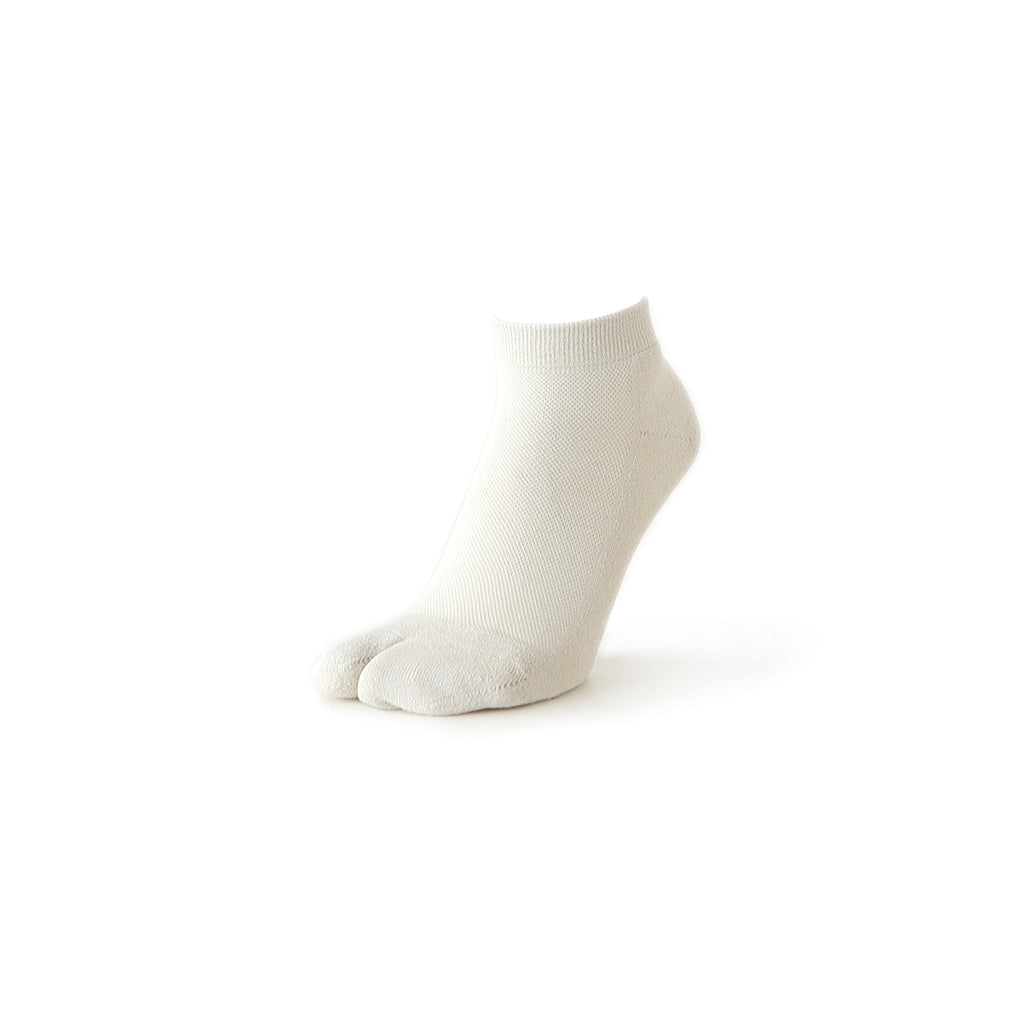 High-Standard Washi Pile Tabi Sneaker Socks - White (MEN)