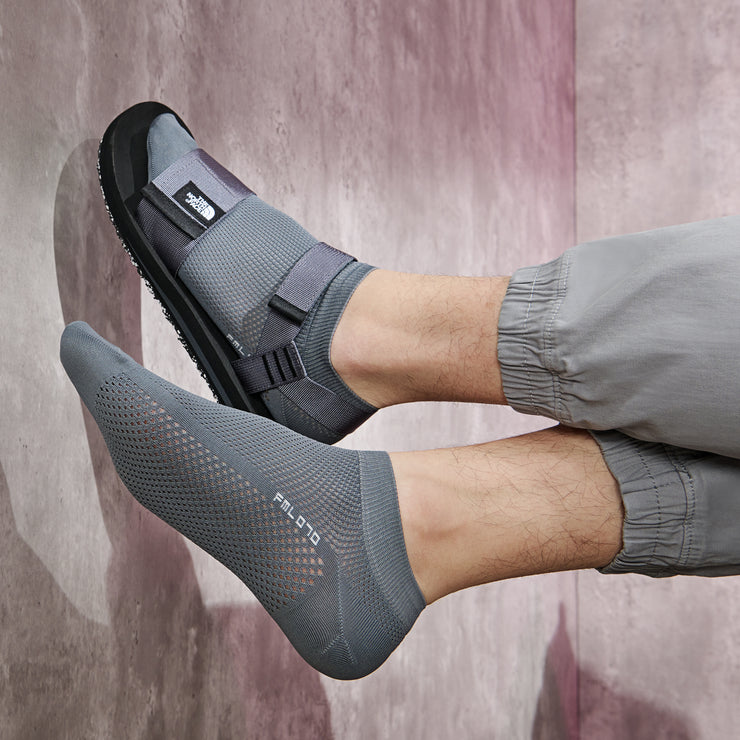 Tabio Men's Full-Mesh Super-Dry Sneaker Socks – Japanese Socks Tabio USA