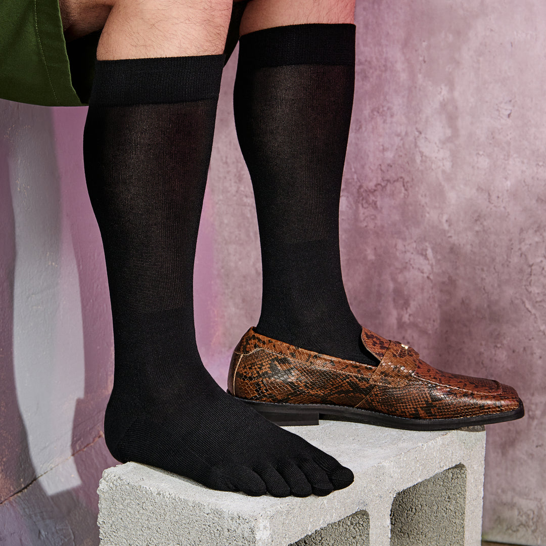 Tabio Mens Toe Knee High Socks Anti-Odor, Navy / 7-10 Tabio Mens Toe Knee High Socks Anti-Odor, Navy / 7-10