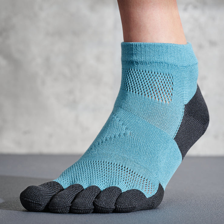 Tabio Men's Anti-Odor Toe Knee High Socks – Japanese Socks