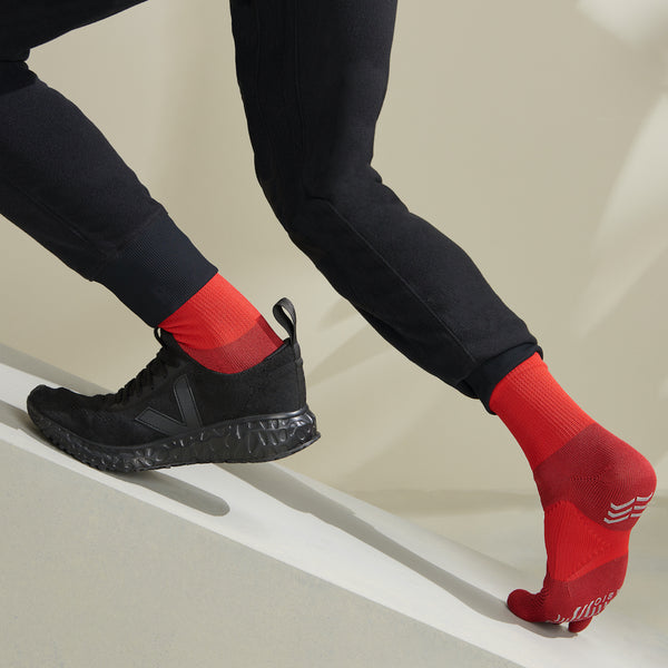 Signature Run Toe Crew Socks - Red (MEN)